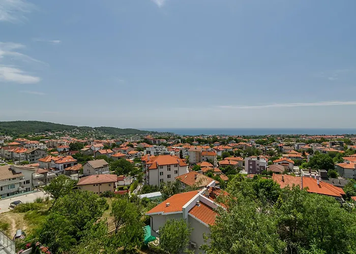 New Vinnie View Varna